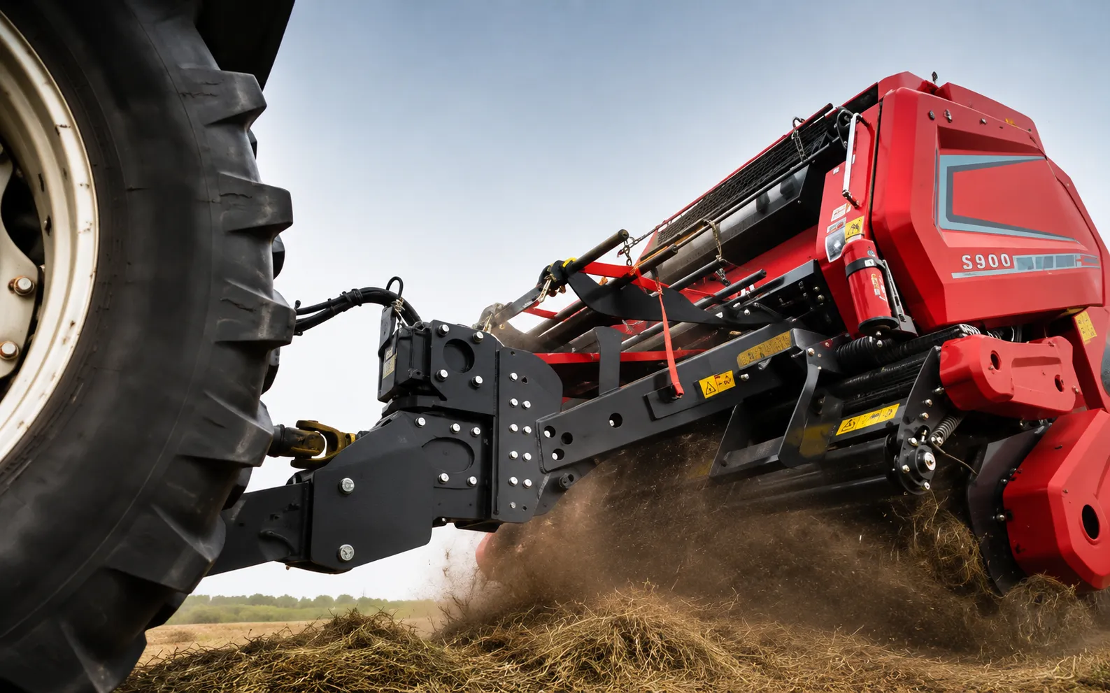 Compact round bales from 9YG-1.0C stover harvest